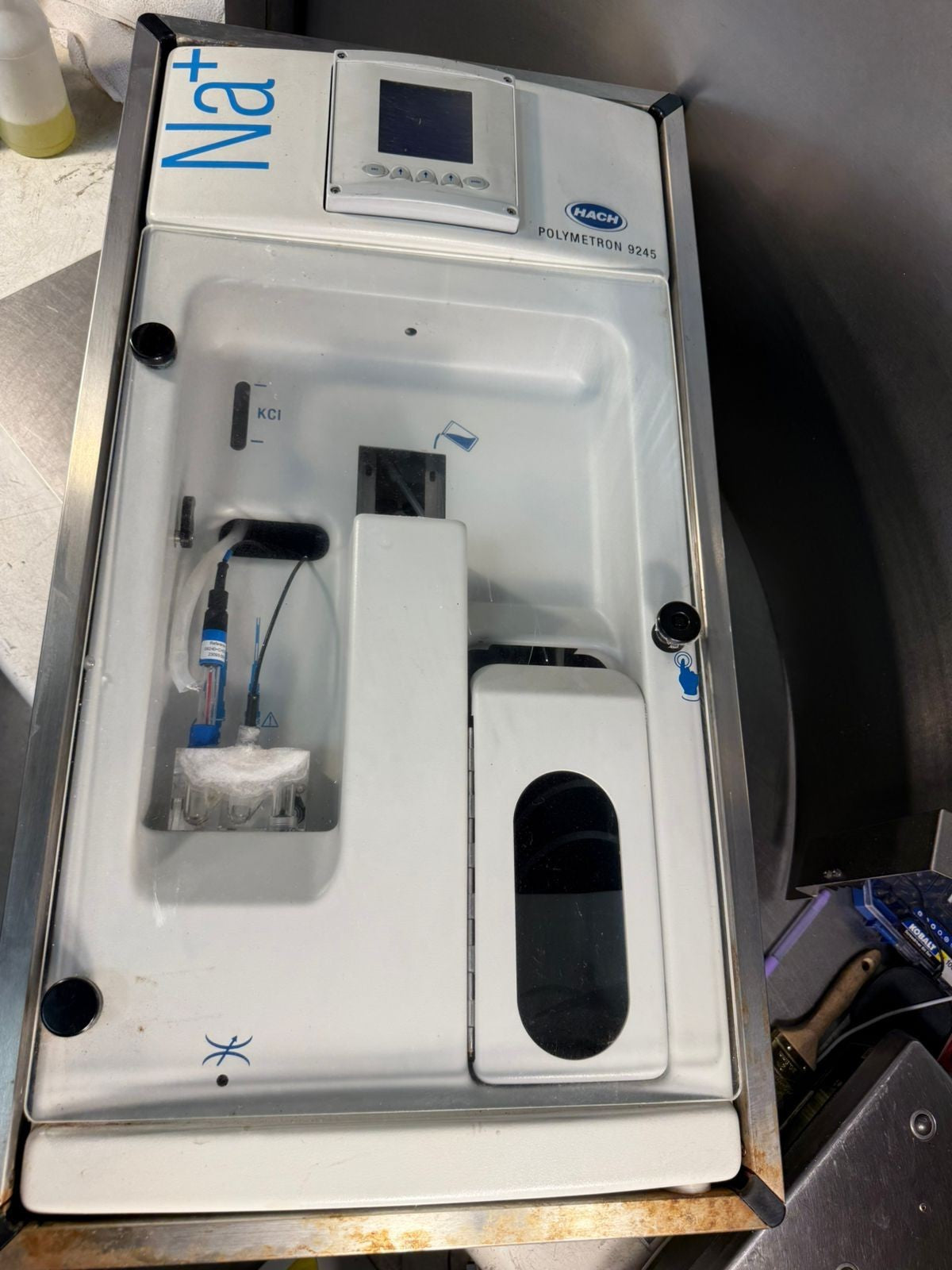 Hach Polymetron 9245 (Z_09245=A=0101) 100-240V 50-60Hz 80Va (12.6.6)