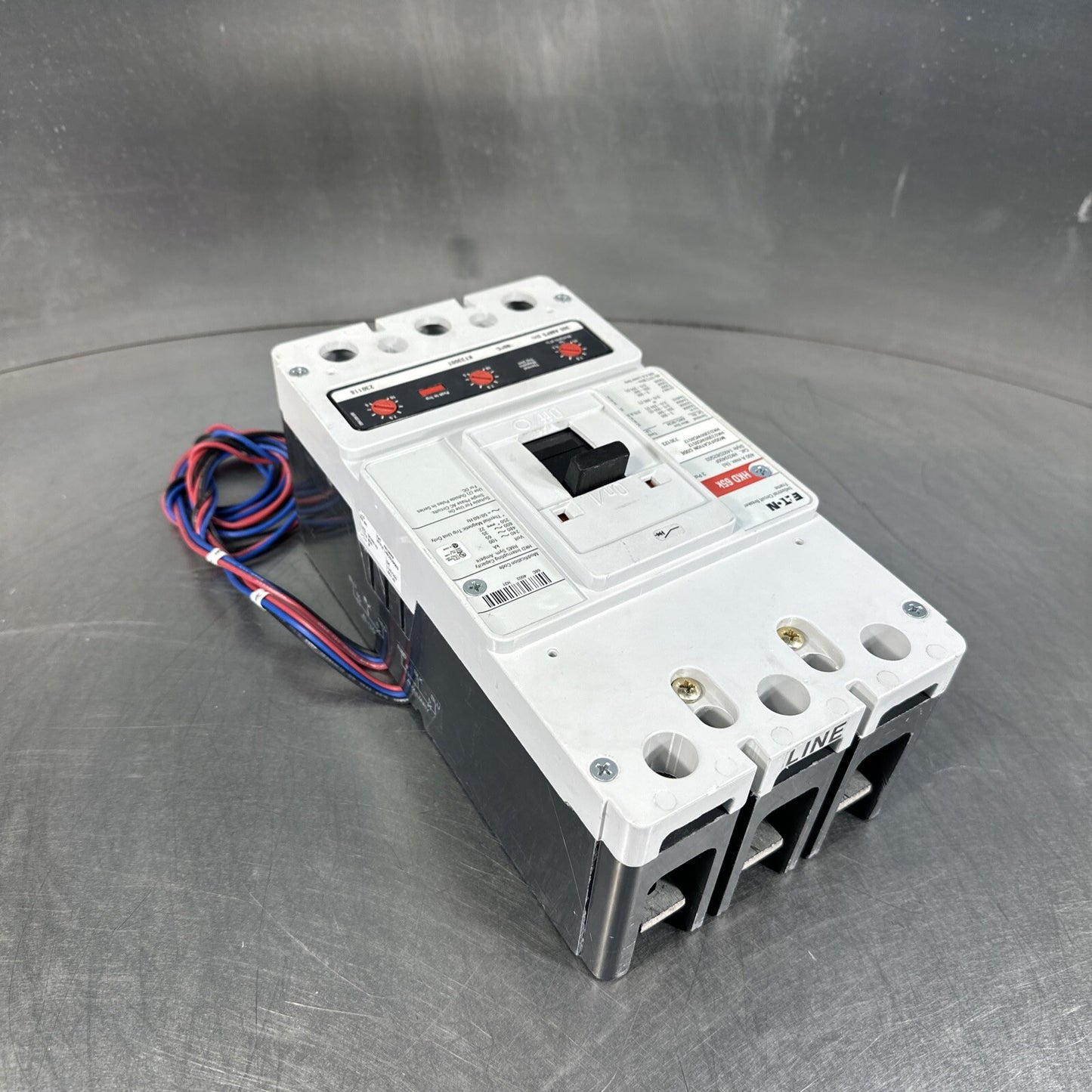 Eaton USD HKD330WC0512 Molded HKD 3P 300A 600V 50/60Hz 3Ph (BIN-1.3.5)