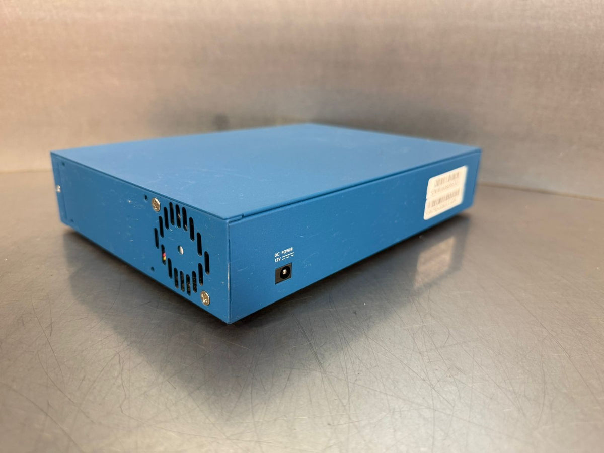 Palo Alto PA-200 Next Gen Firewall 12V-3.33A                       (3.3.5)
