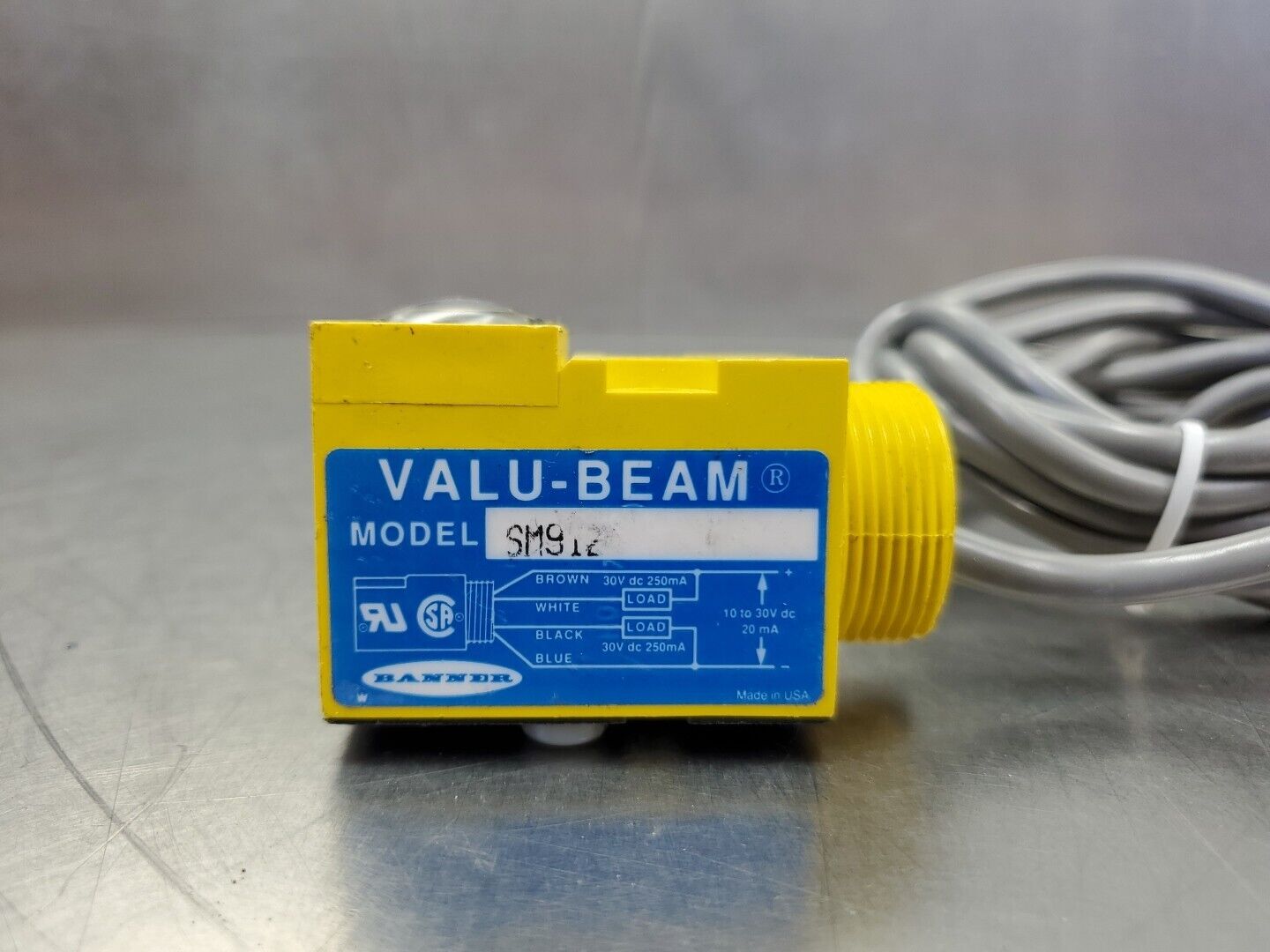 BANNER SM912 VALU-BEAM PHOTOELECTRIC SENSOR.                               5E-17