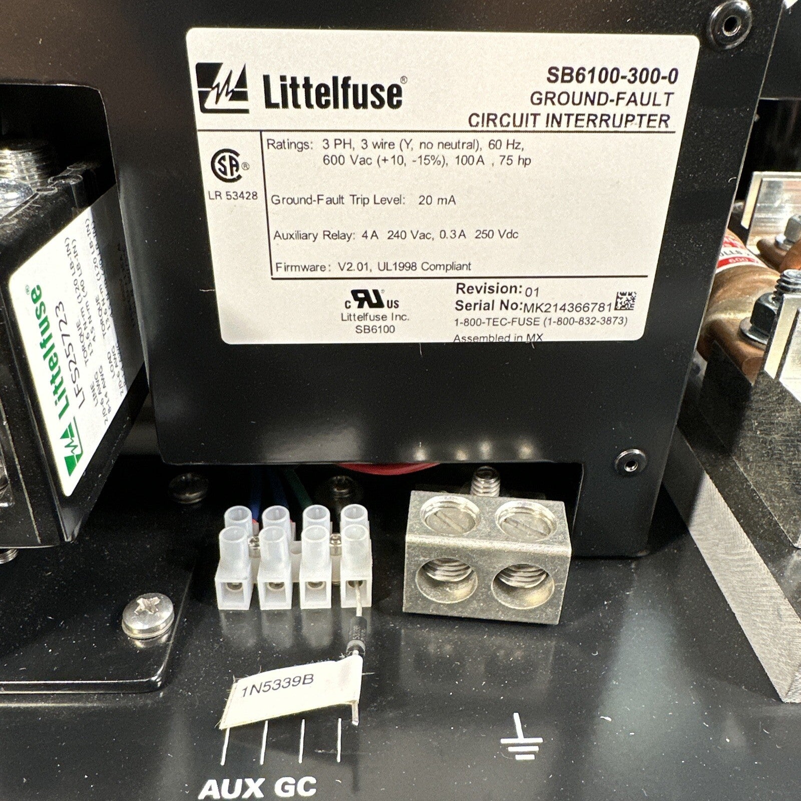 Littelfuse Industrial Shock Block SB6100-300-0 (BIN-2.5.1)