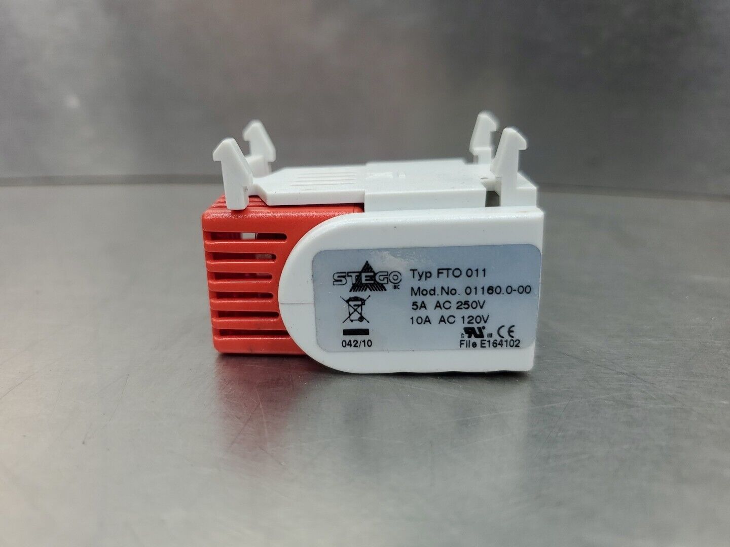 STEGO FTO-011  01160.0-01  Tamper-Proof Thermostat.                       5E-2/3