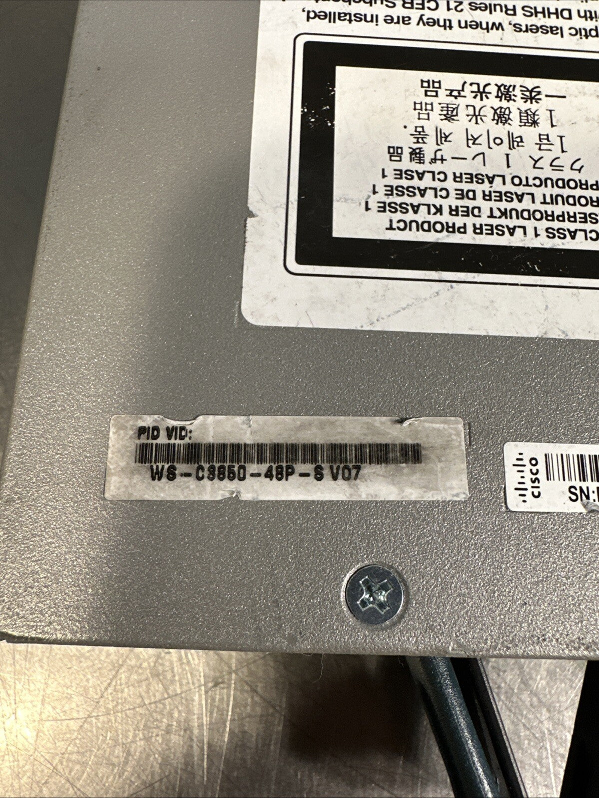 Cisco Catalyst WS-C3850-48P-S Switch 48 Port Gigabit PoE+715W Sing PW (5.2.1)