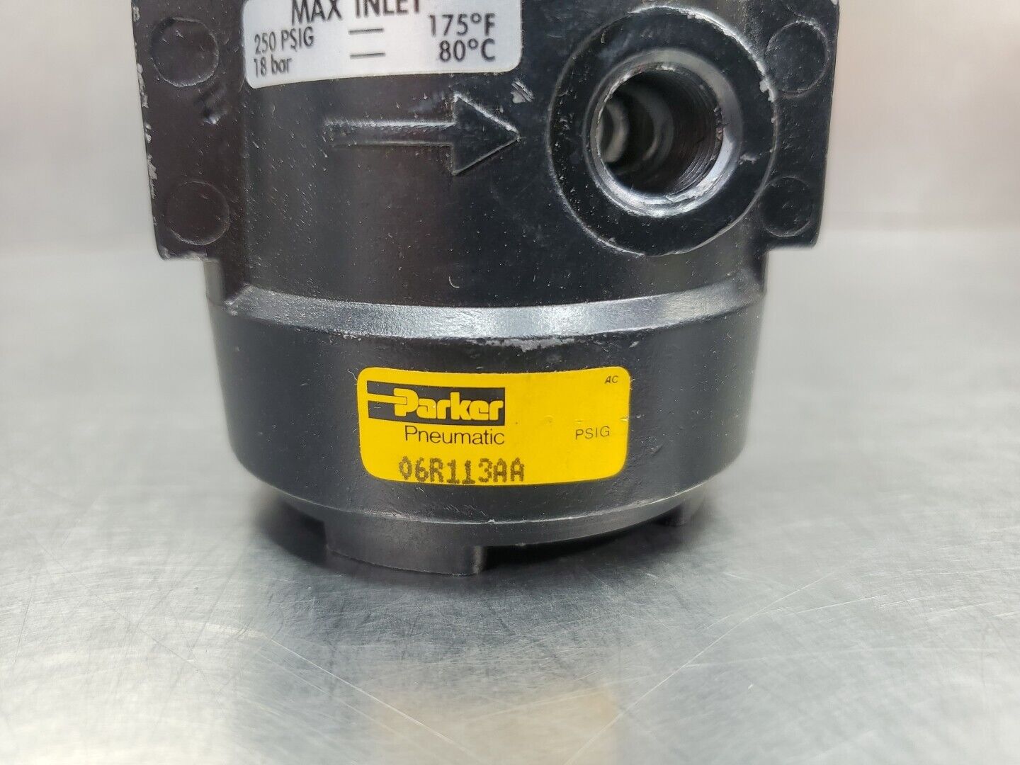 Parker 06R113AA 250PSI Manual Valve.                                       6D-13