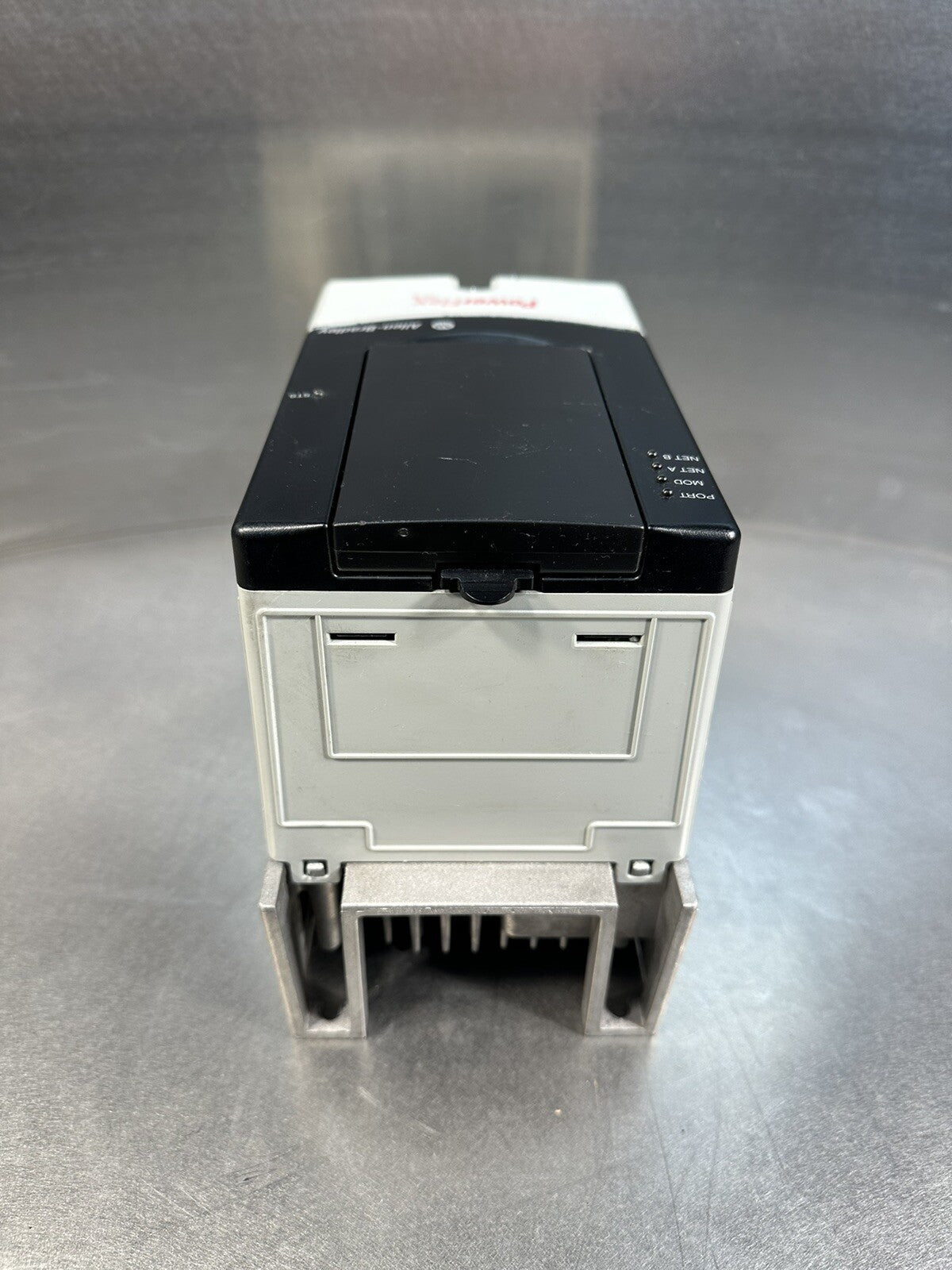 ALLEN BRADLEY 2 HP POWERFLEX 70 - 3Ø 480 VAC 20A D3P4A0AYNNNNN *TESTED* @1.1.4
