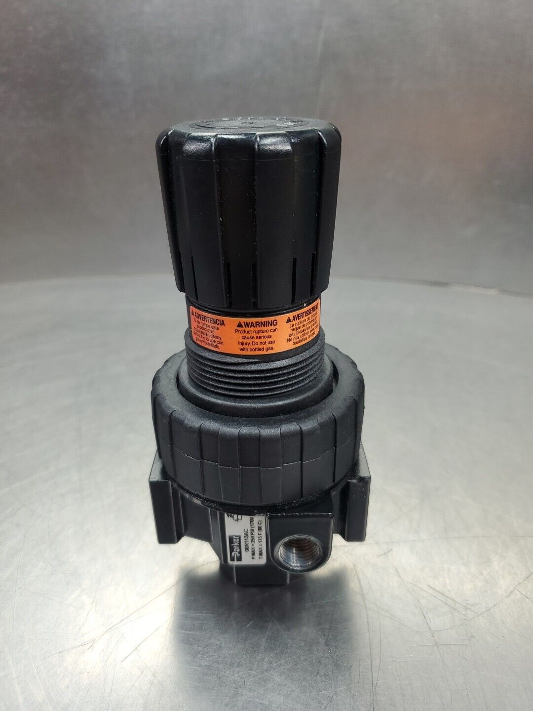 PARKER 06R113AC AIR PRESSURE REGULAtTOR.                                    6E-3
