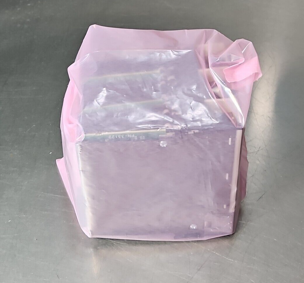 Allen Bradley 1756-ENBT Ser A ControlLogix Enet/IP Module                loc3D37