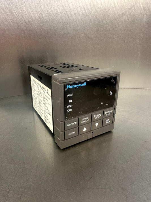 Honeywell UDC 3000 Versa-Pro Temp Controller DC300K-E-0A0-20-0000-0 (2.1.3)