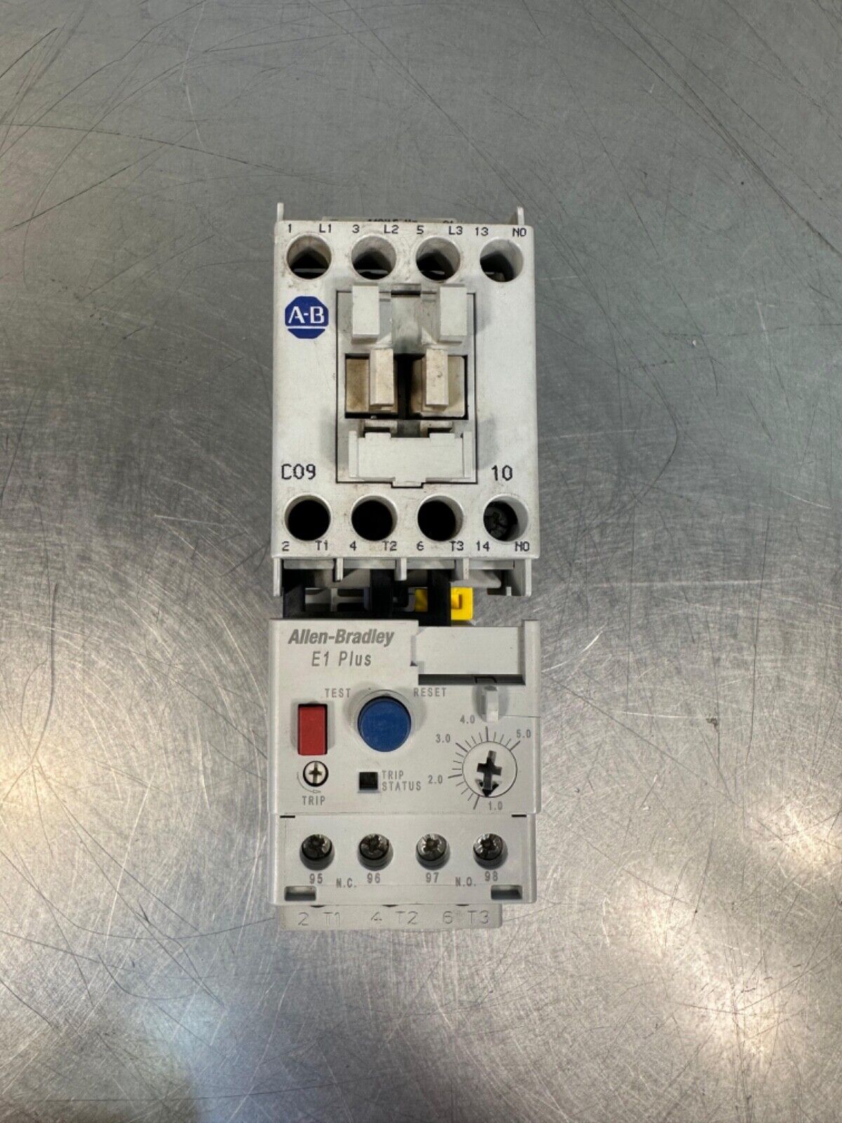 Allen Bradley 100-C09D*10 A w/ 193-ED1CB B Contactor + Overl. Relay (4E-27