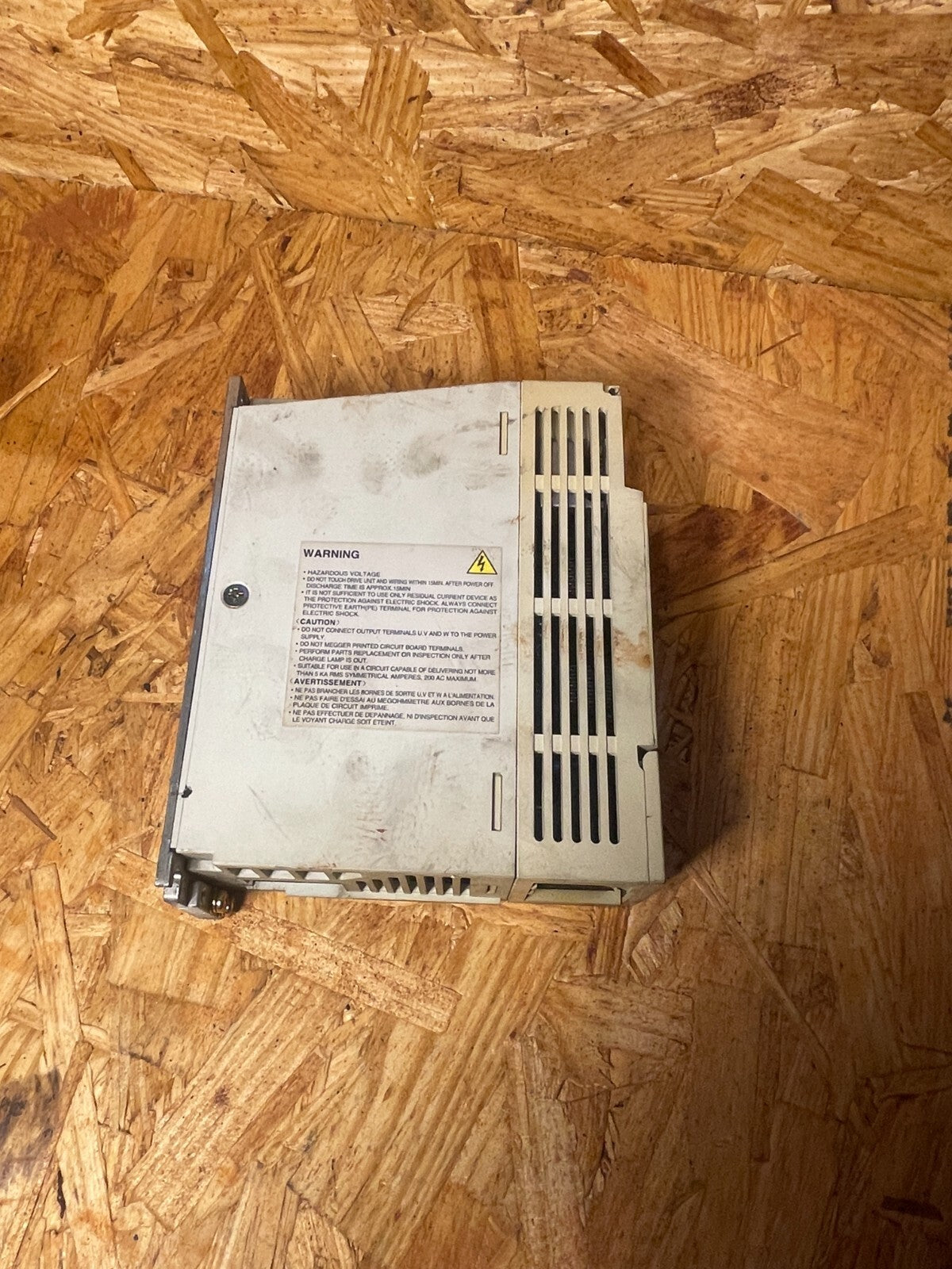 Mitsubishi Electric MR-J2S-10B 170-V Output 100 W 1.1-A AC Servo Amplifier @1E