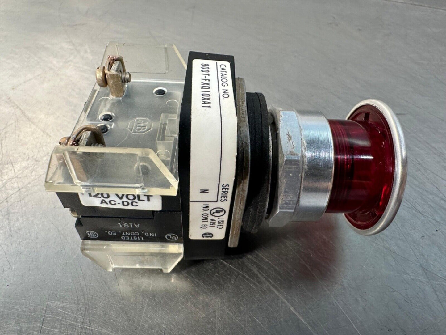 Allen Bradley 800T-FXQ10XA1 Ser.N Red Button 800TFXQ10XA1 120V (4c-39)