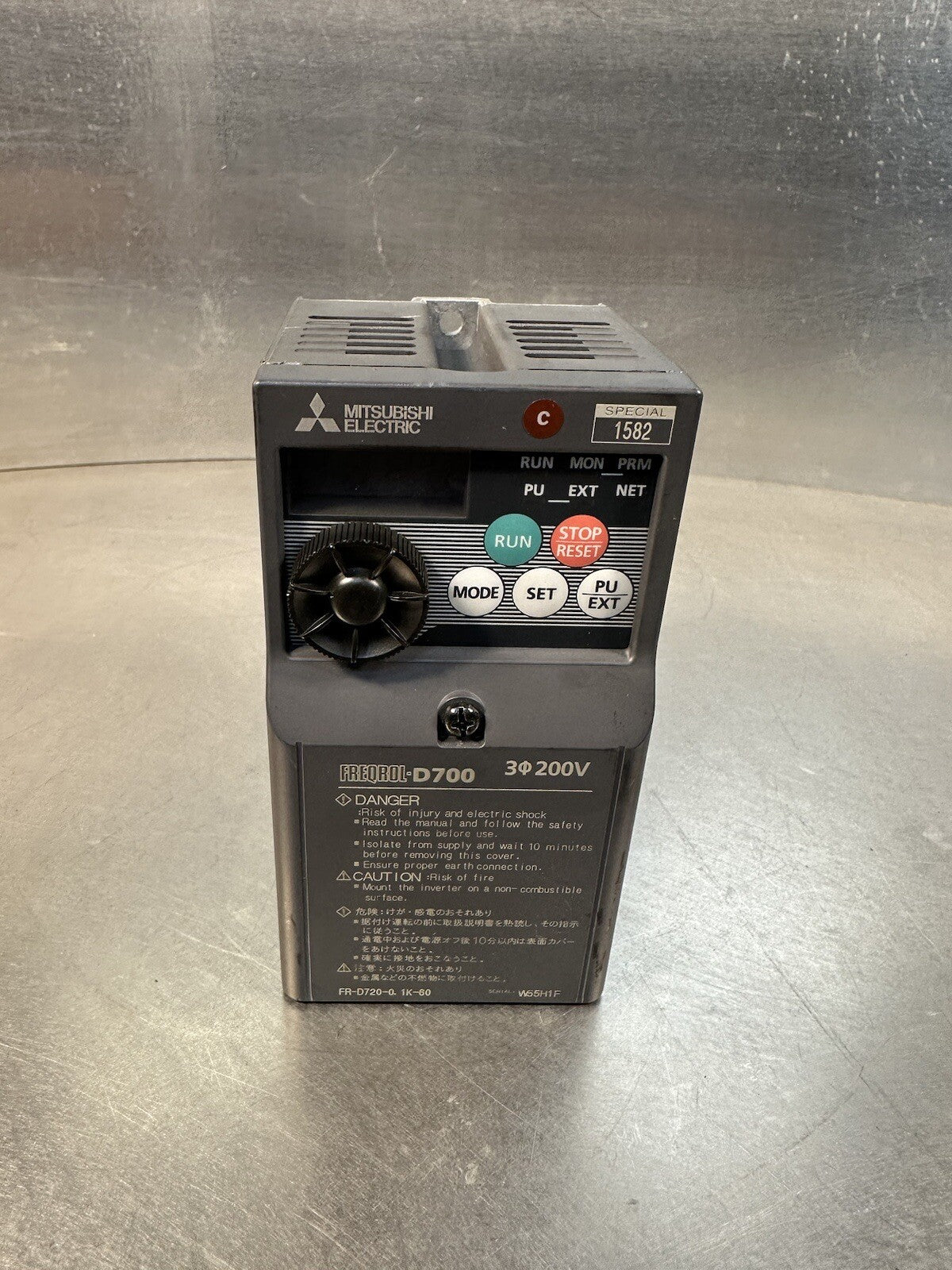MITSUBISHI FR-D720-0.2K FREQROL-D700 inverter - EACH - (BIN-1.5.1)