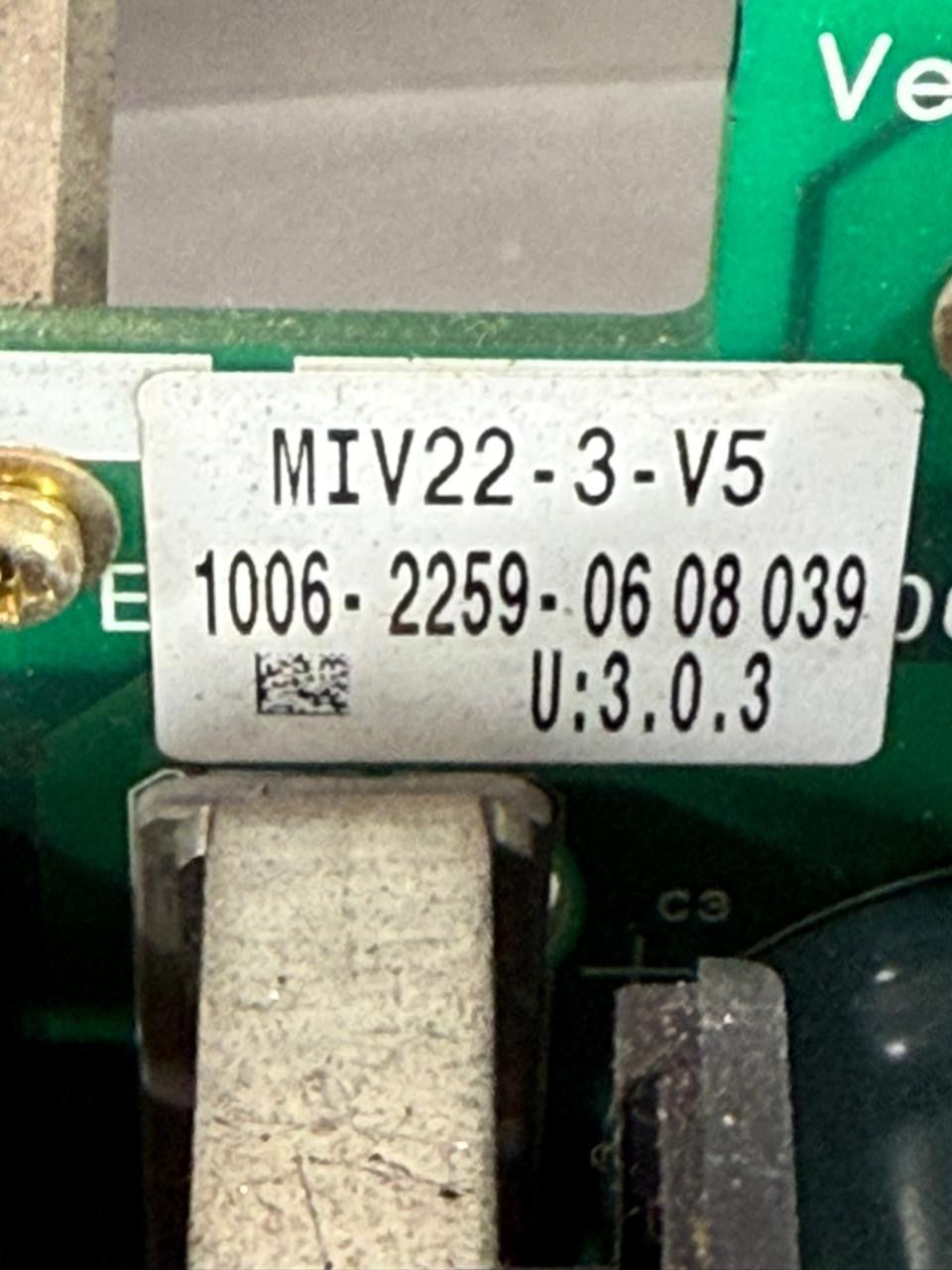Okuma MIV22-3-V5 w/ E4809-770-142-B   Board                       (11.4.1)