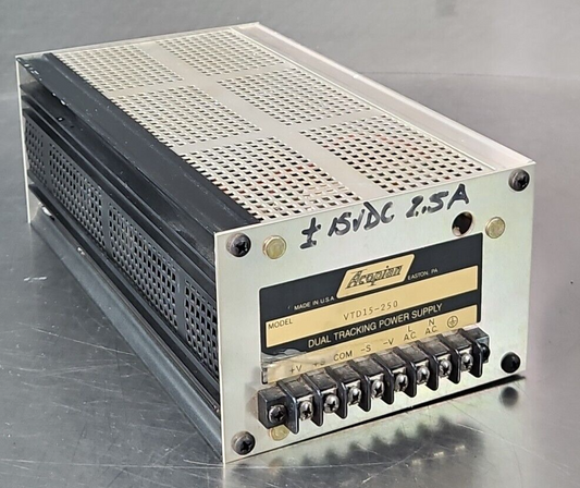 Acopian VTD15-250 Dual Tracking Power  Supply                           loc4E21