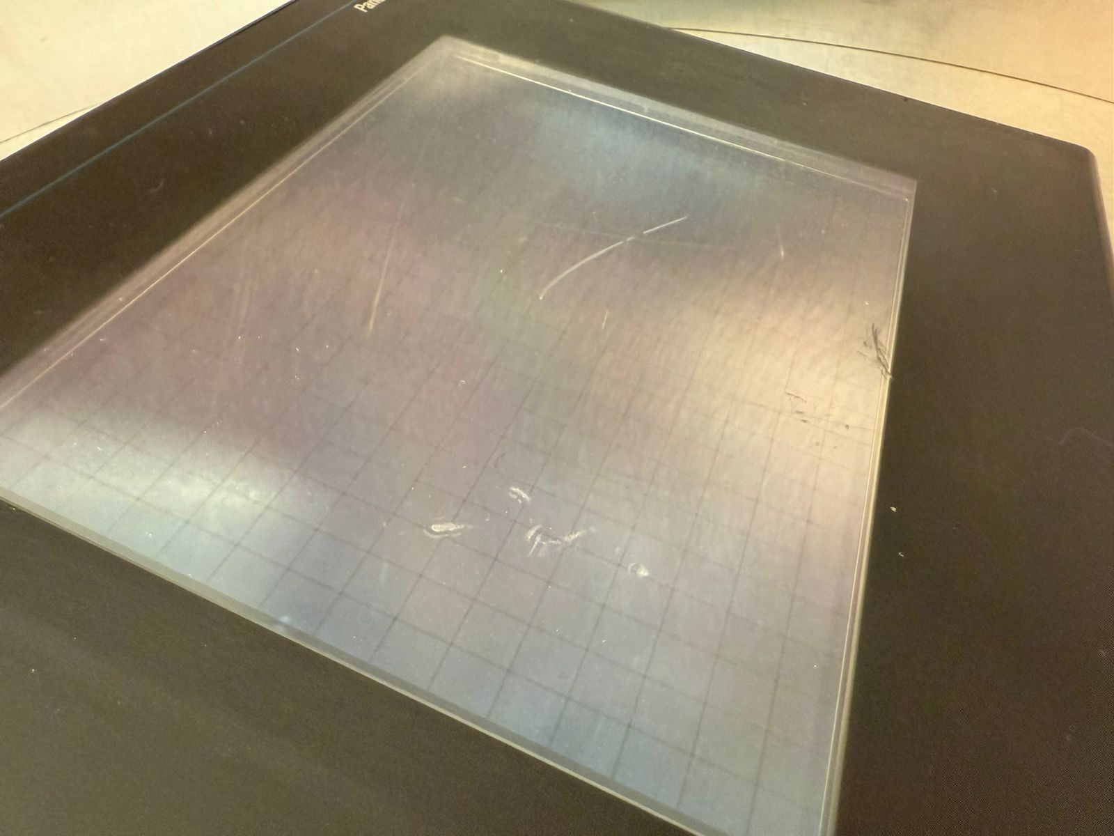 Allen-Bradley 2711-T10C15X /E PanelView 1000 Frn4.48 100-240Vac  (8.3.2)