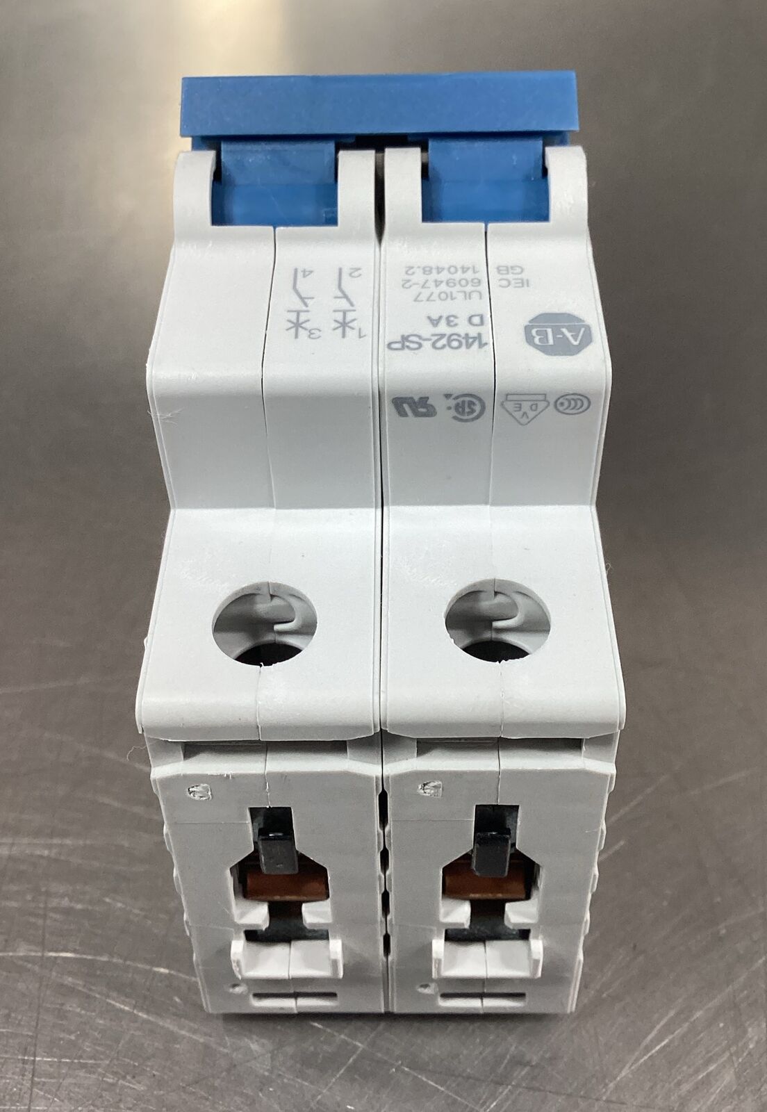 ALLEN BRADLEY  1492-SPM2D030 /D  Circuit Breaker 3A 2 Pole       4C-34