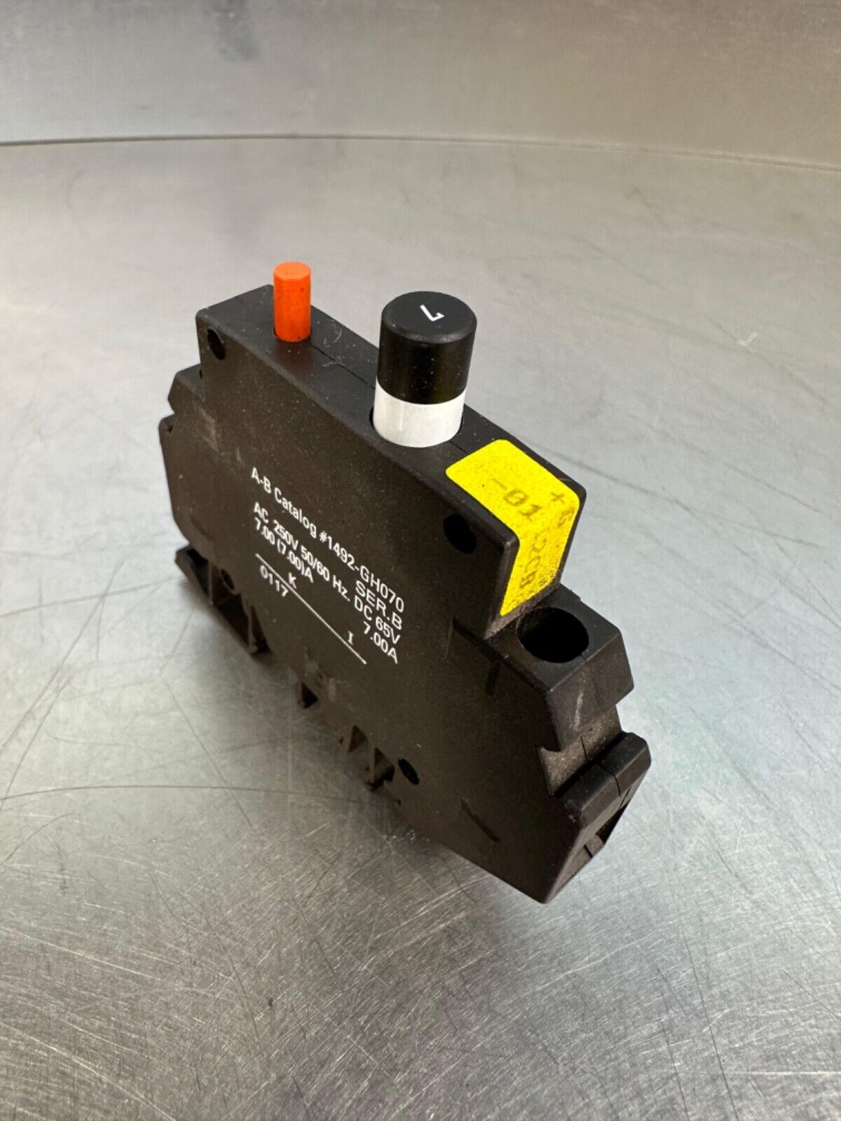 Allen Bradley 1492-GH040 SER.B 250V (4D-24)