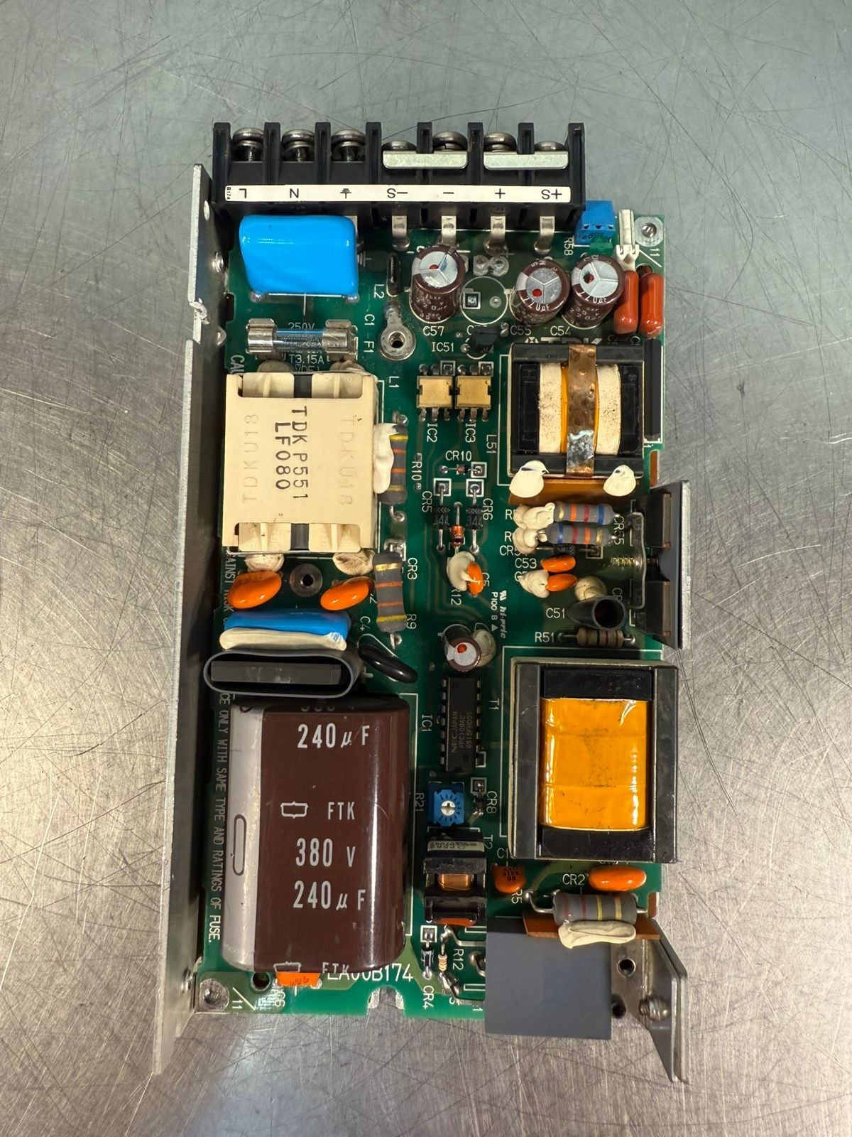 Kepco FAW24-2.1K  AC/DC Power Supply 100-240V~1.2A | Output: 24V  (3.4.4)