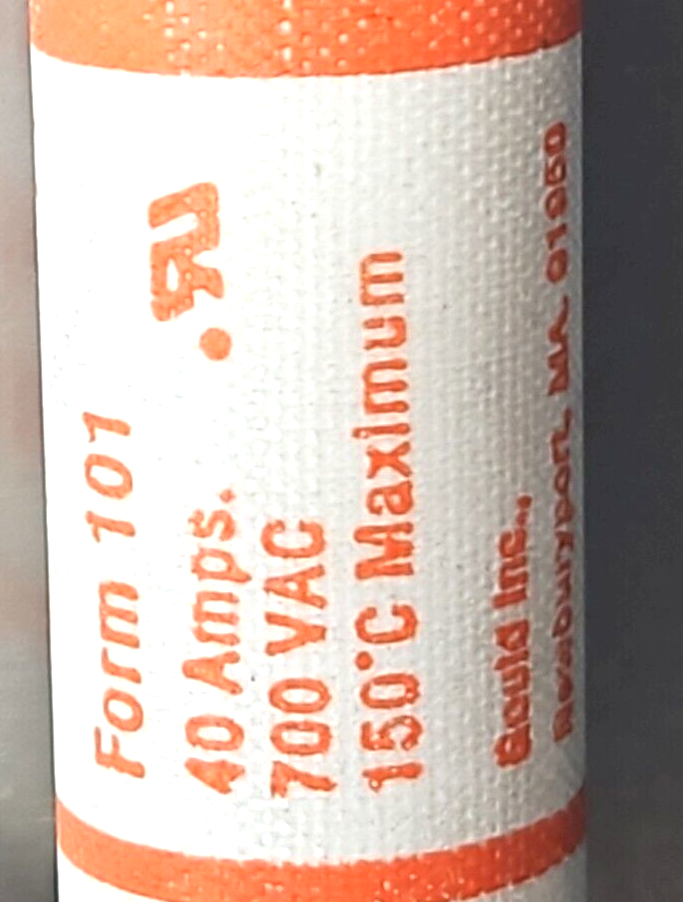 Gould shawmut  A70P40 Semiconductor fuse                             Loc4D30