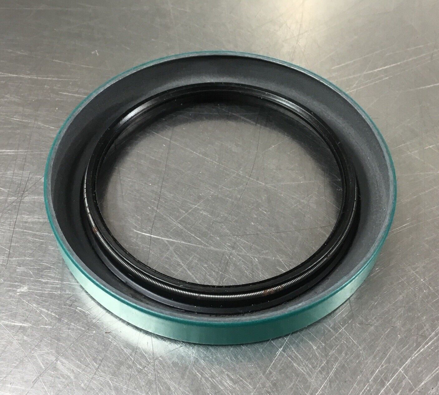 Engine Crankshaft Seal Rear SKF CR  22353  OIL SEAL       6C-12