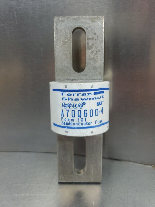 Ferraz Shawmut A70Q600-4 Blade Fuse, 600A 700VAC.                          4B-39