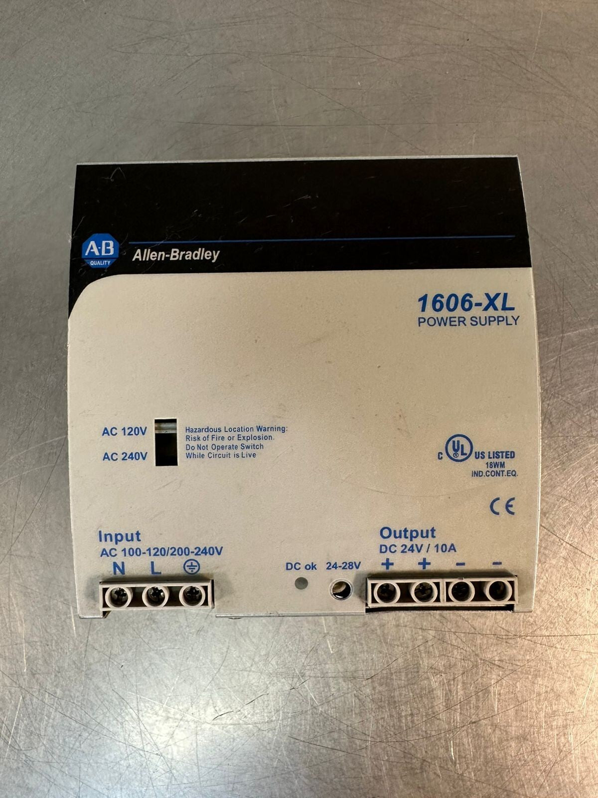 Allen-Bradley 1606-XL240E Serie A Power Supply                      (2.1.3)