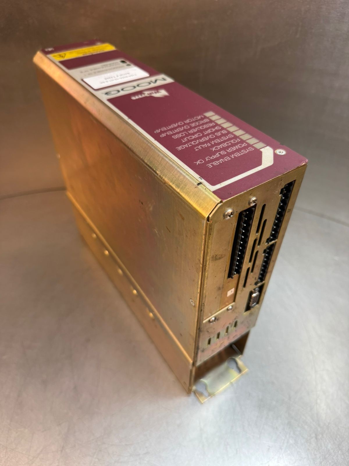 Moog T164-905A-10-H1-2-2A Servo Drive                              (7.5.1)