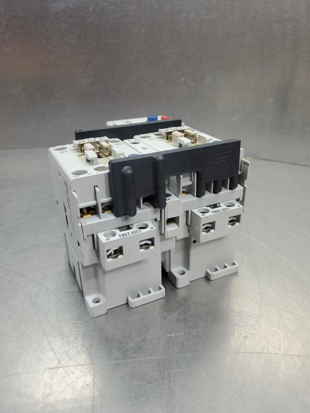 ALLEN BRADLEY 104-C09D22/B Relay Unit, (100-C09*10/193-ED1CB)              4C-13