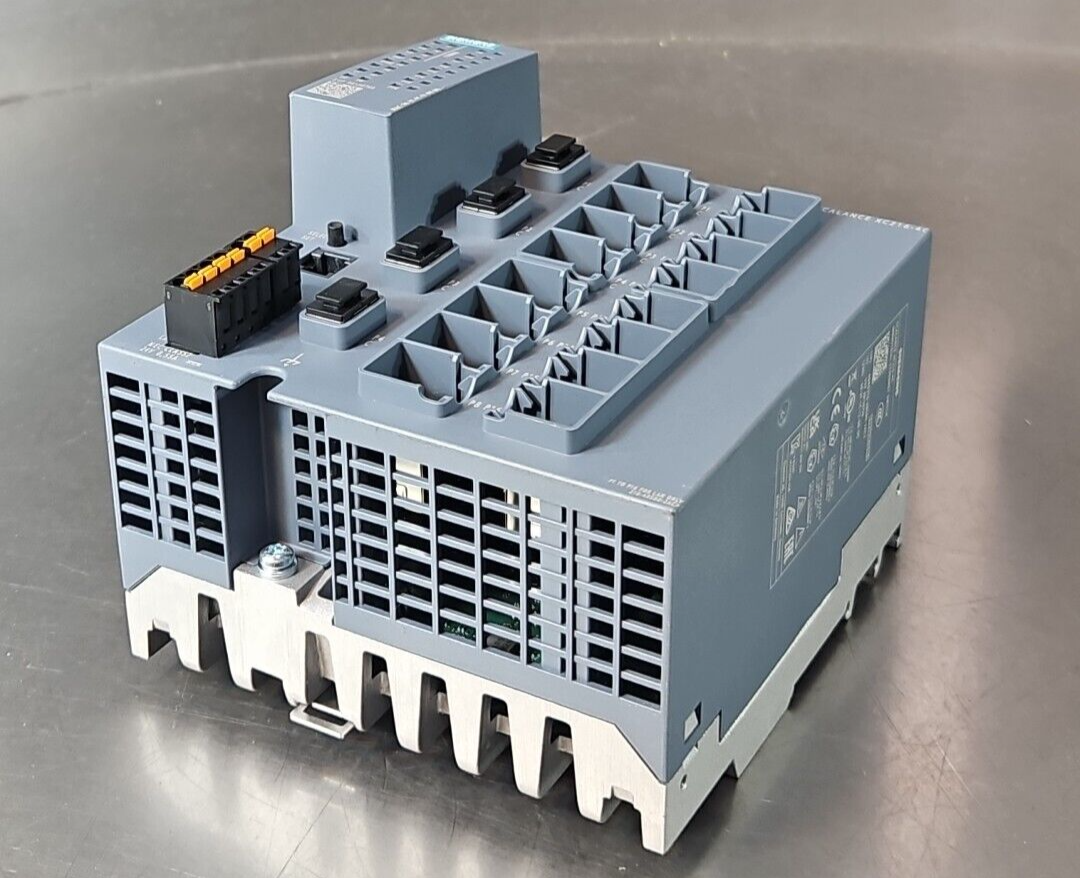 Siemens  XC216-4C Simatic Net Scalance Managed Ethernet Switch          (BIN415)