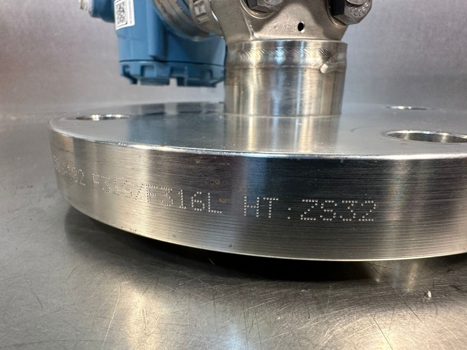 Rosemount 3051L2AA0FD21AAE5M5Q4 275PSI/19.0Bar                           (6.4.4)