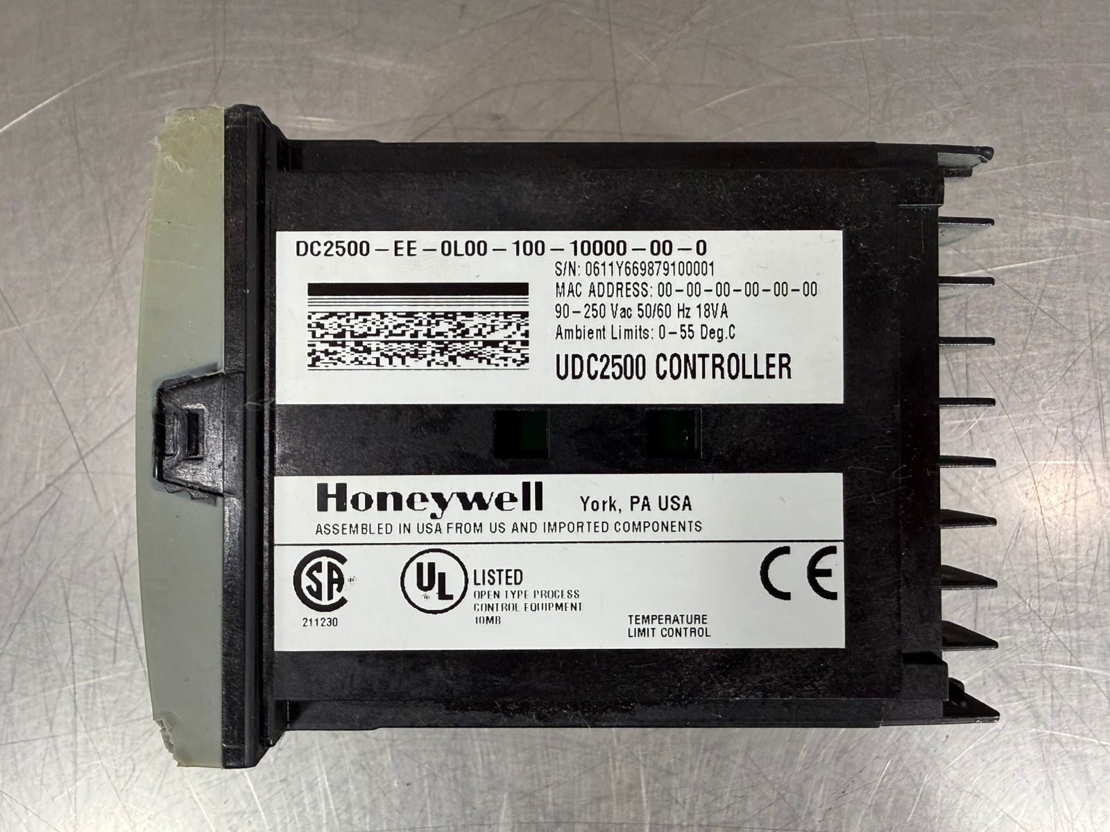 Honeywell DC2500-EE-0L00-100-10000-00-0 / 90-250 Vac 50/60 Hz 18Va (2.5.2)