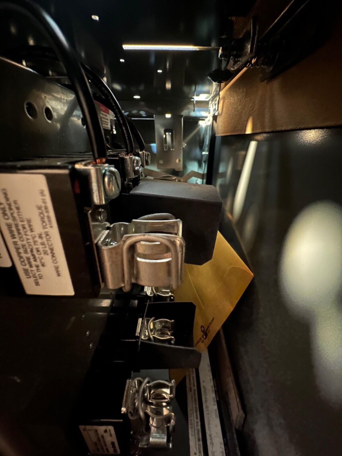 Allen Bradley 2192F Fusible Disconect Switch Nema S.1 Fuse clip 30A(1E-34)