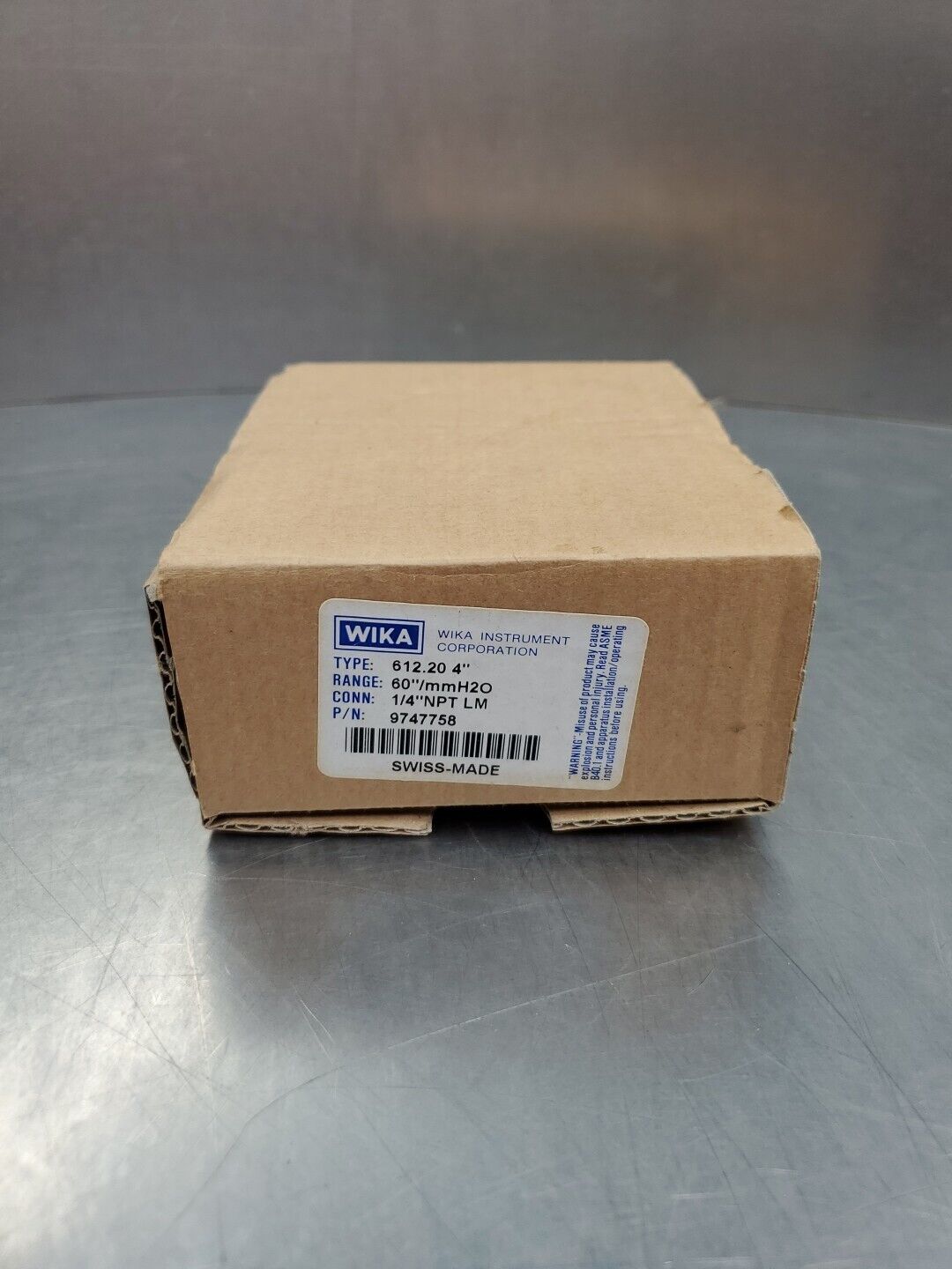 WIKA 612.20 4" Gauge 0-25 kPa, 52378284, 1/4" NPT Lower Mount.              6E-8