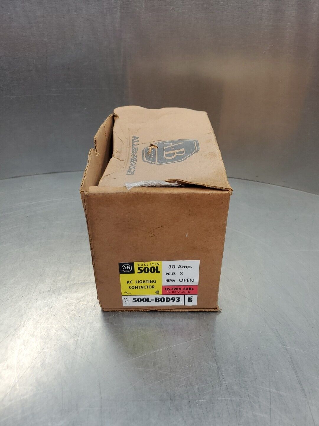 Allen-Bradley 500L-B0D93 AC Contactor, 30A 115-120V 60Hz.                  4D-43