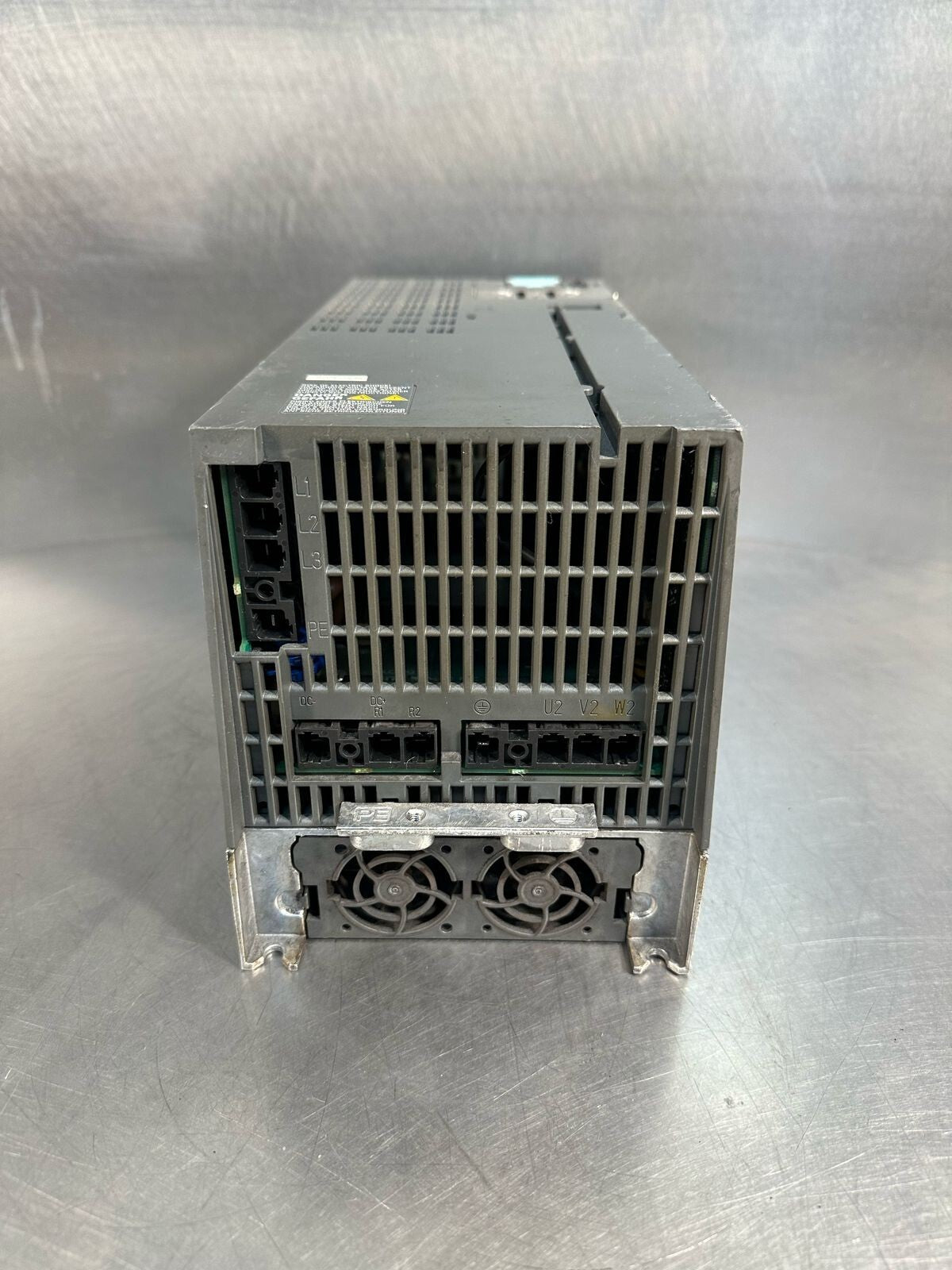 Siemens 6SL3210-1PC22-8UL0 Sinamics Version 04                 (2.2.5)