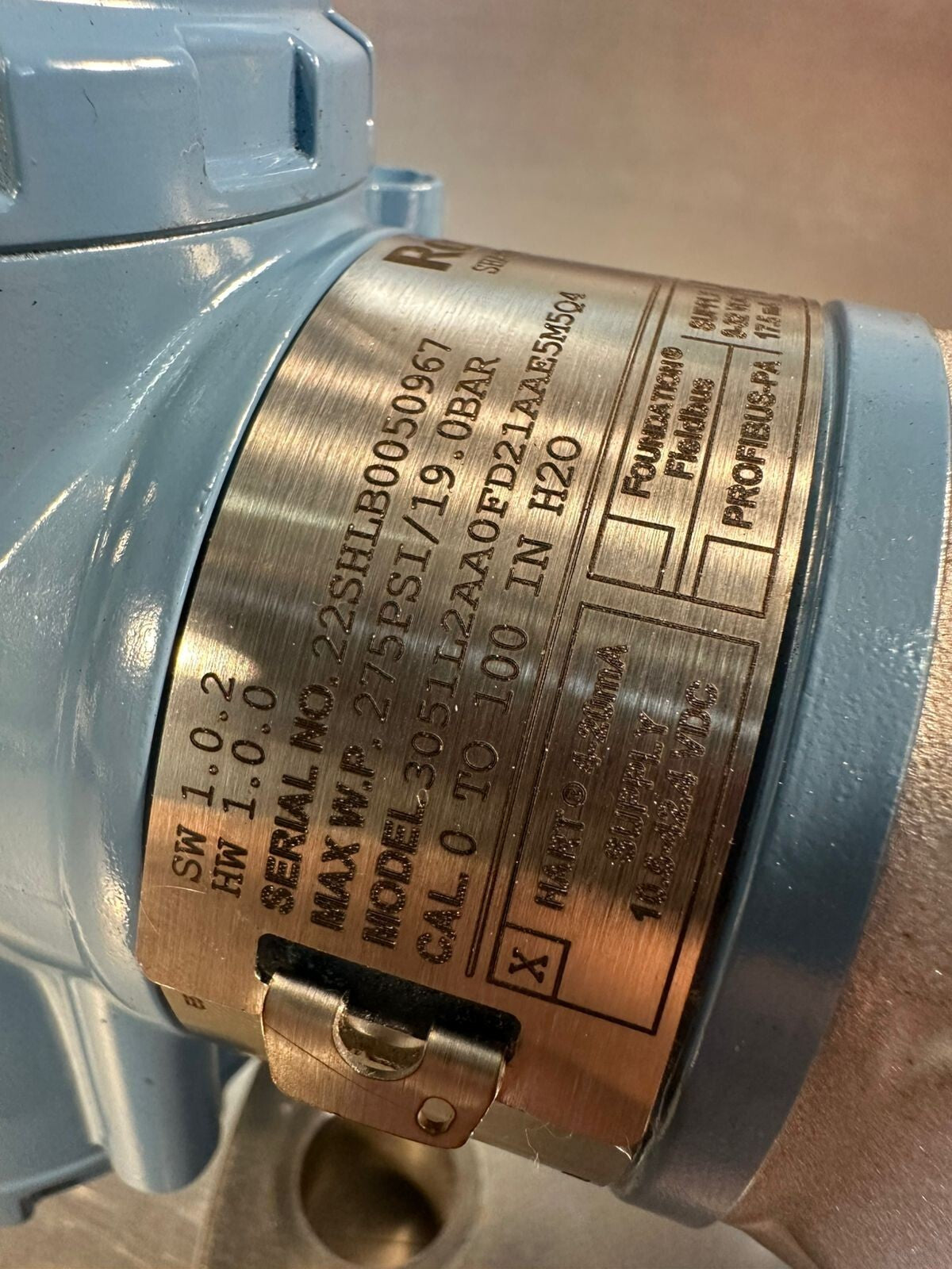 Rosemount 3051L2AA0FD21AAE5M5Q4 275PSI/19.0Bar                           (6.4.4)