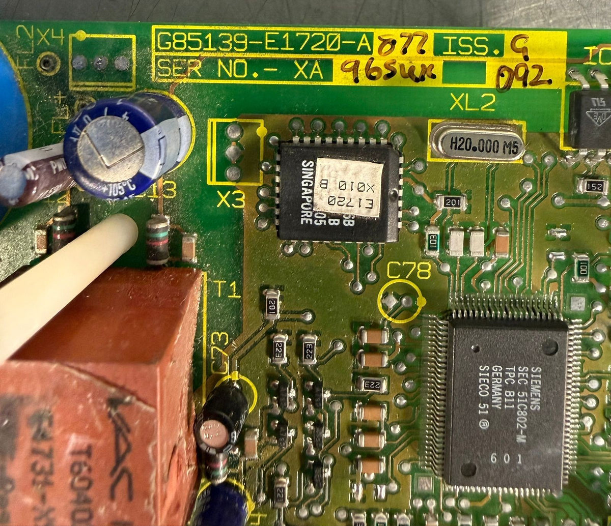 Circuit Board G85139-E1720-A877  / G85139-E1720-C883-B            (11.4.5)