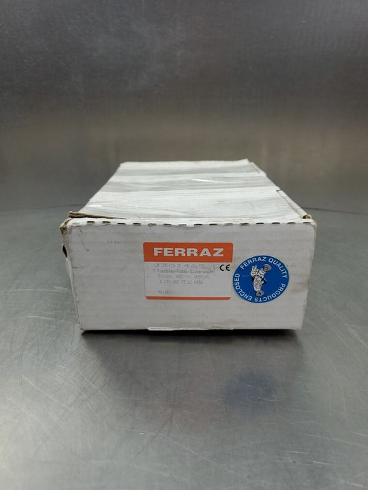 FERRAZ J301469/C PROTISTOR FUSE, 700VAC 450A, Lot of 2.                    4D-39