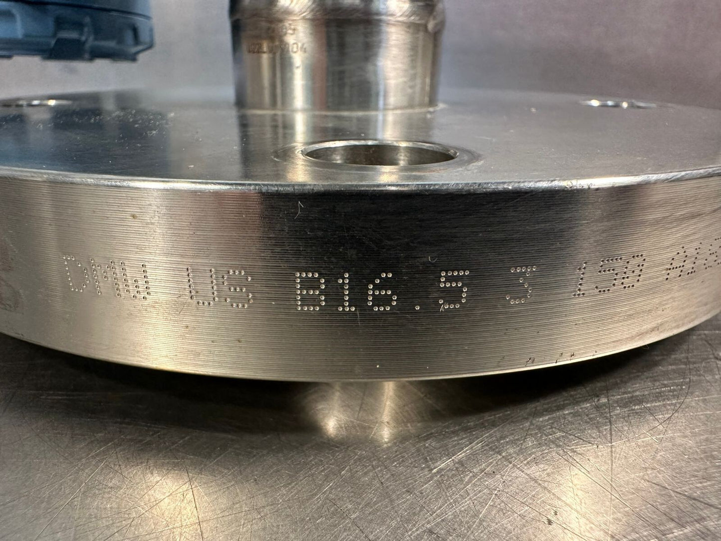 Rosemount 3051L2AA0FD21AAE5M5Q4 275PSI/19.0Bar    (6.4.4)