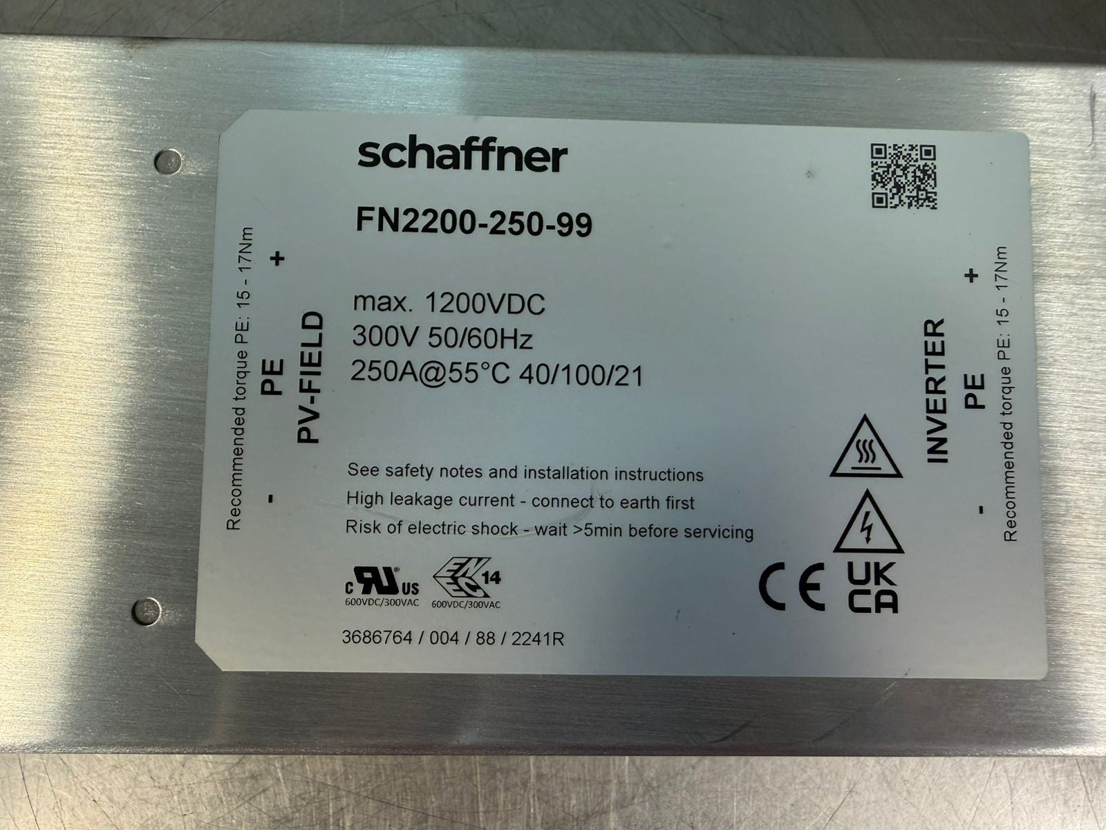 Schaffner FN2200-250-99 Pe- Pv-Field Max 1200Vdc 300v 50/60Hz (3.4.1)