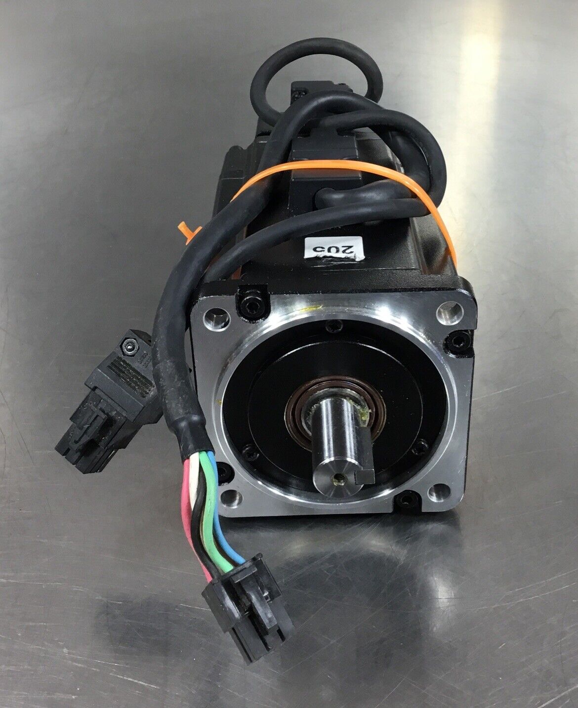 DELTA GROUP ELECTRONICS  ECMA-C20804S7  AC Servo Motor In: 110 VAC      1D-03