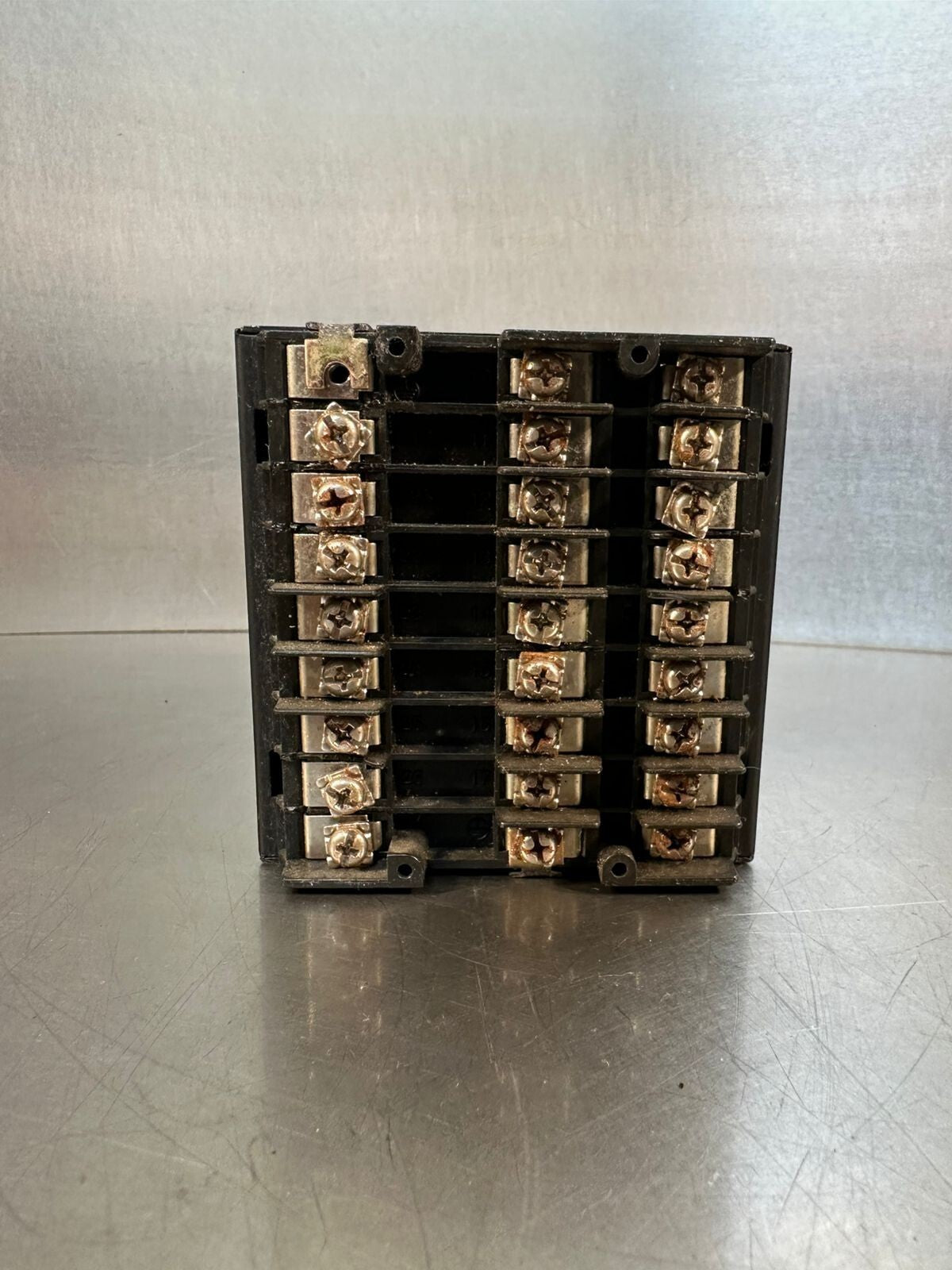 Honeywell UDC3000 Versa-Pro Temp. Control DC300K-E-0A0-20-0000-0   (4.2.5)