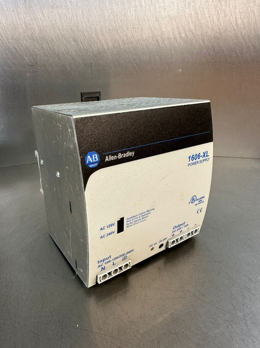 Allen-Bradley 1606-XL240E Serie A Power Supply                      (2.1.3)