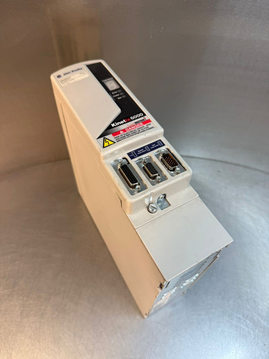 Allen-Bradley 2094-BM02-S /C Bulletin 2094 15A  Axis Module  (7.5.3)