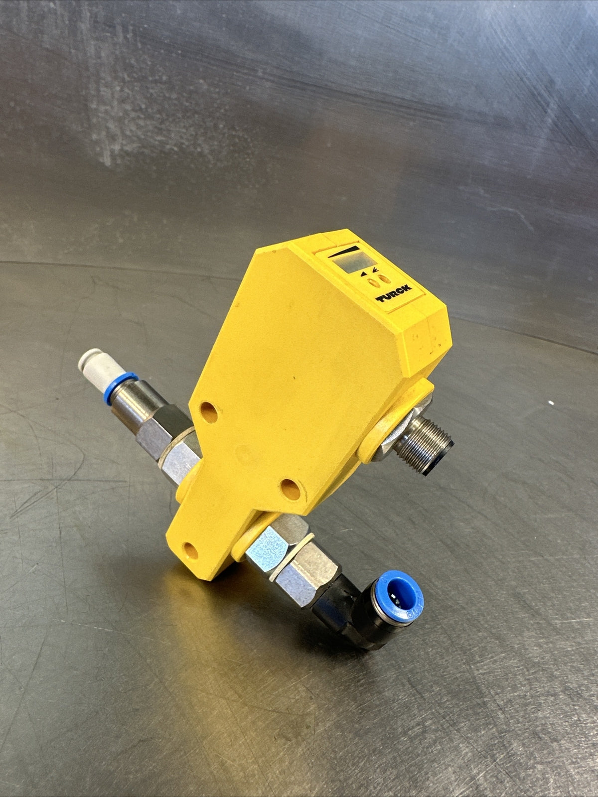 Turck FCI-D10A4P-LIX-H1141/A / FCID10A4PLIXH1141A) (BIN-