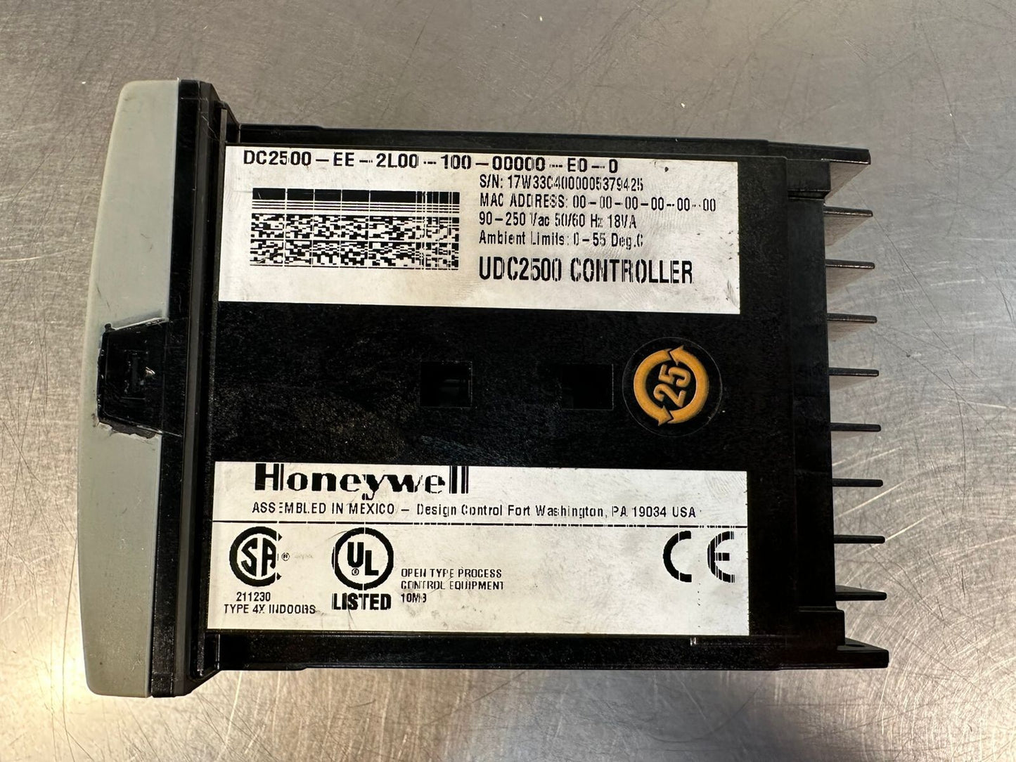 Honeywell DC2500-EE-2L00-100-00000-E0-0 90-250 Vac 50/60 Hz 18Va   (5.4.3)