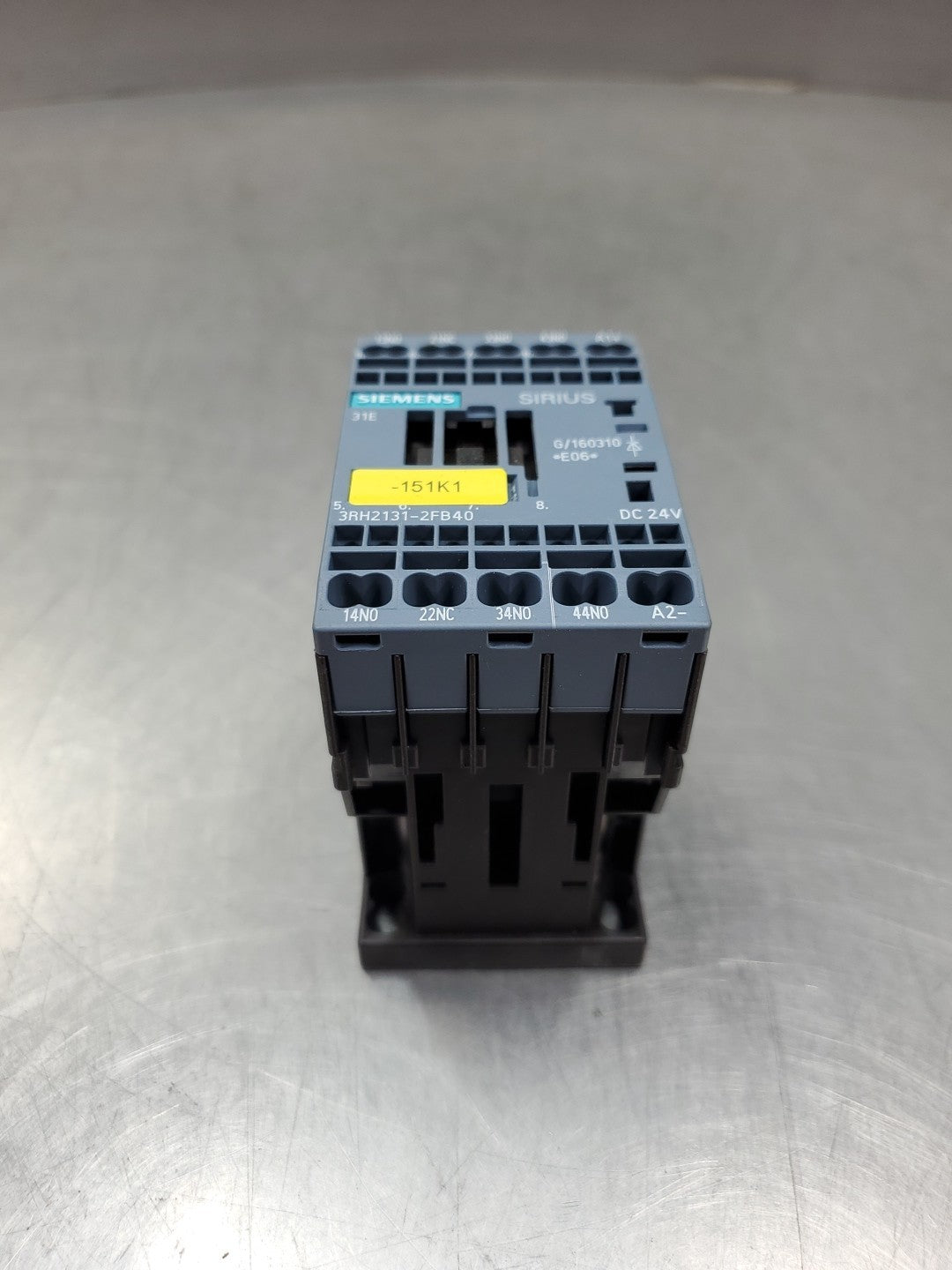 47775906