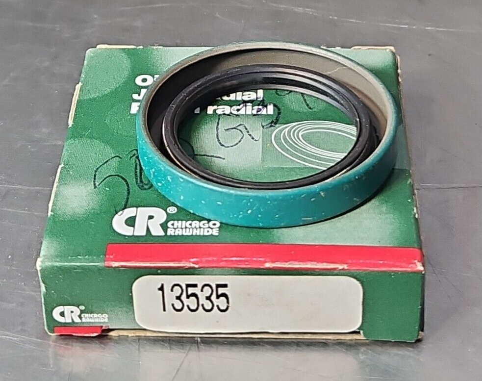 Chicago Rawhide 13535 Oil Seal 1-3/8 X 1.87 X 5/16                      (BIN453)