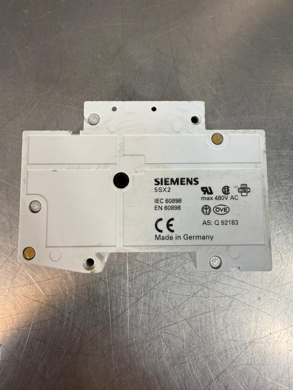 Siemens 5SX23 Circuit Breaker 5SX2 3 Pole Trip Class             (9.3.2)