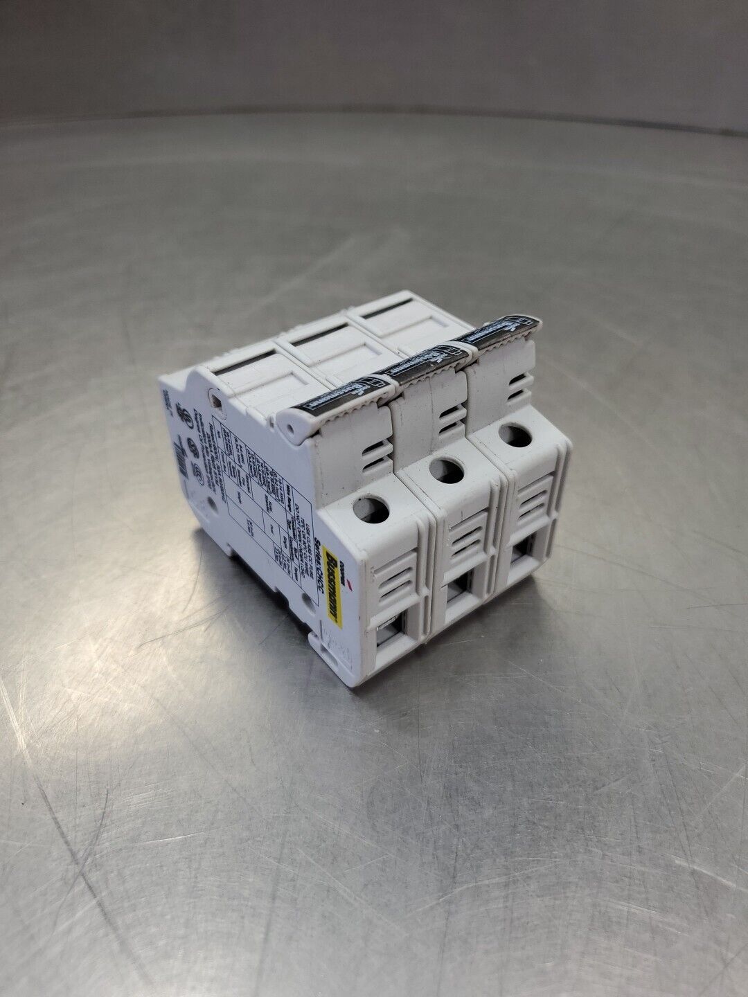 Cooper Bussmann CHCC (W15) 600V 30A 3-Pole Fuse Block w/Fuses              4B-35